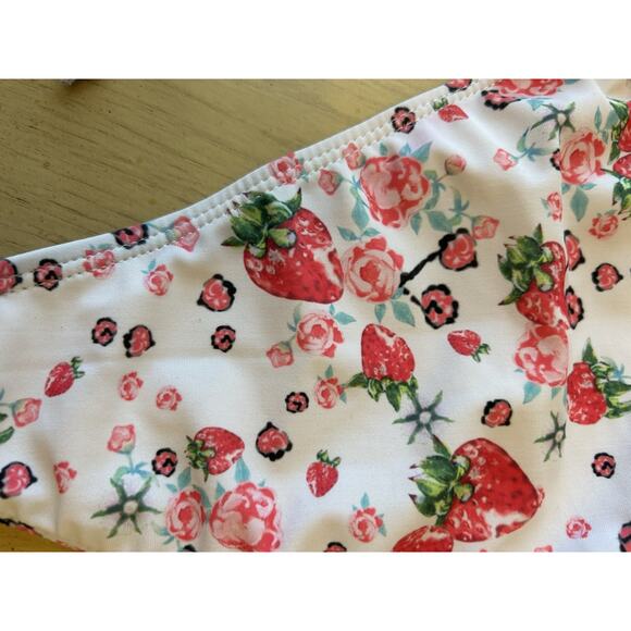 Women’s Strawberry Print Bikini Sets Swimsuit Large Booty Summer Vacation String - Picture 5 of 7